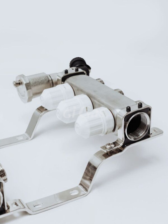 Коллекторная группа Grosseto с расходомерами 1"x3/4" 3 вых.  нерж 10 бар унив. кронштейн, автом. в/о